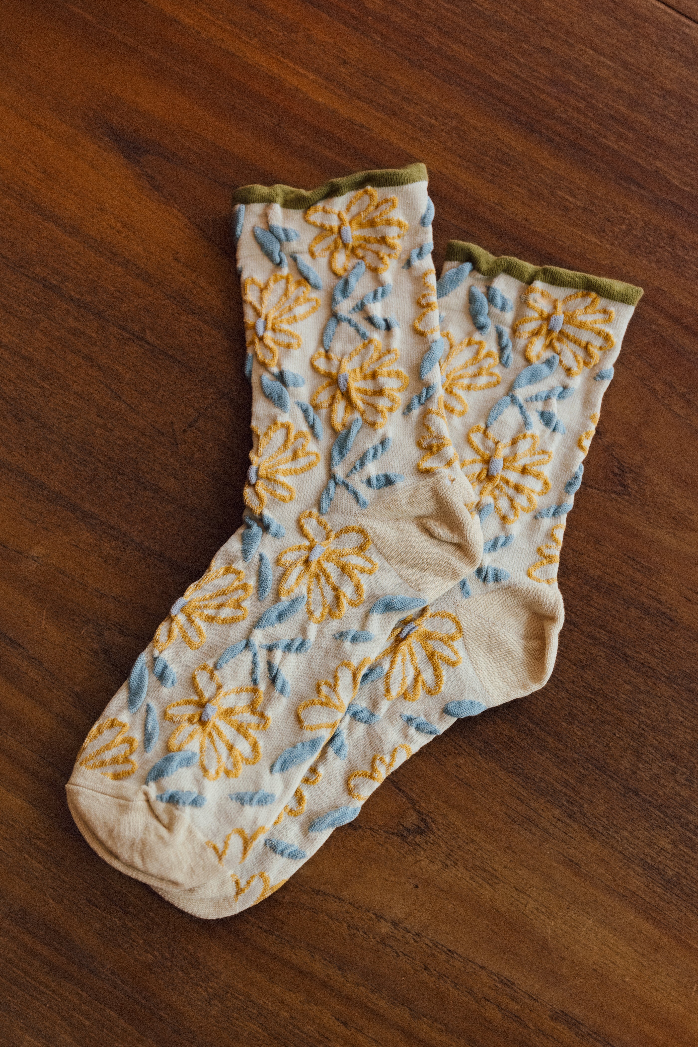 Wild Daisy Socks Cream Yellow