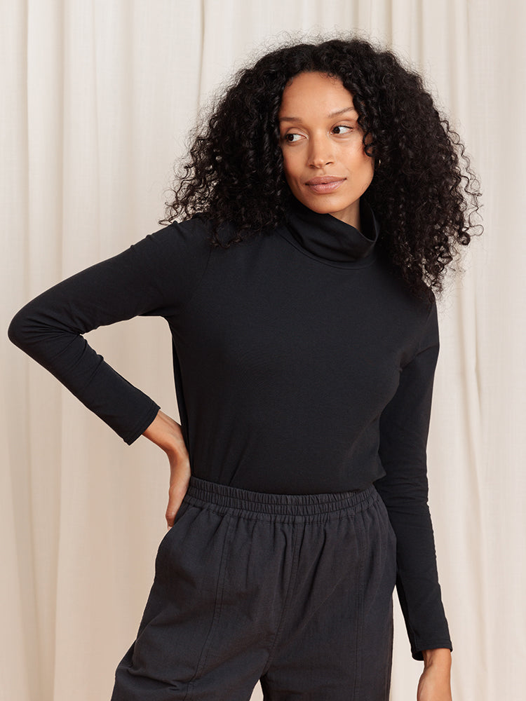 Monty Turtleneck Black