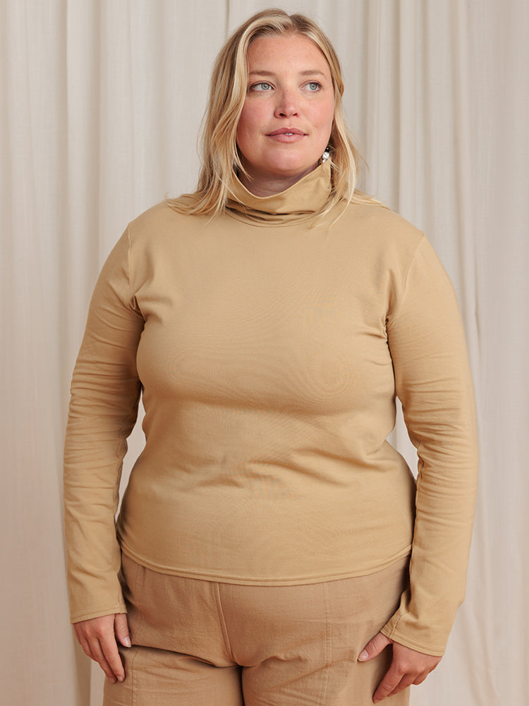 Monty Turtleneck Coffee
